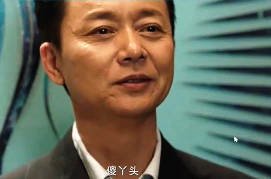 “渣男”刘奕君，这次被五个女人包围了