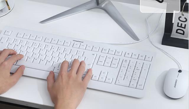 键盘出现无法定位输入点怎样解决,键盘没坏打不了字怎么回事