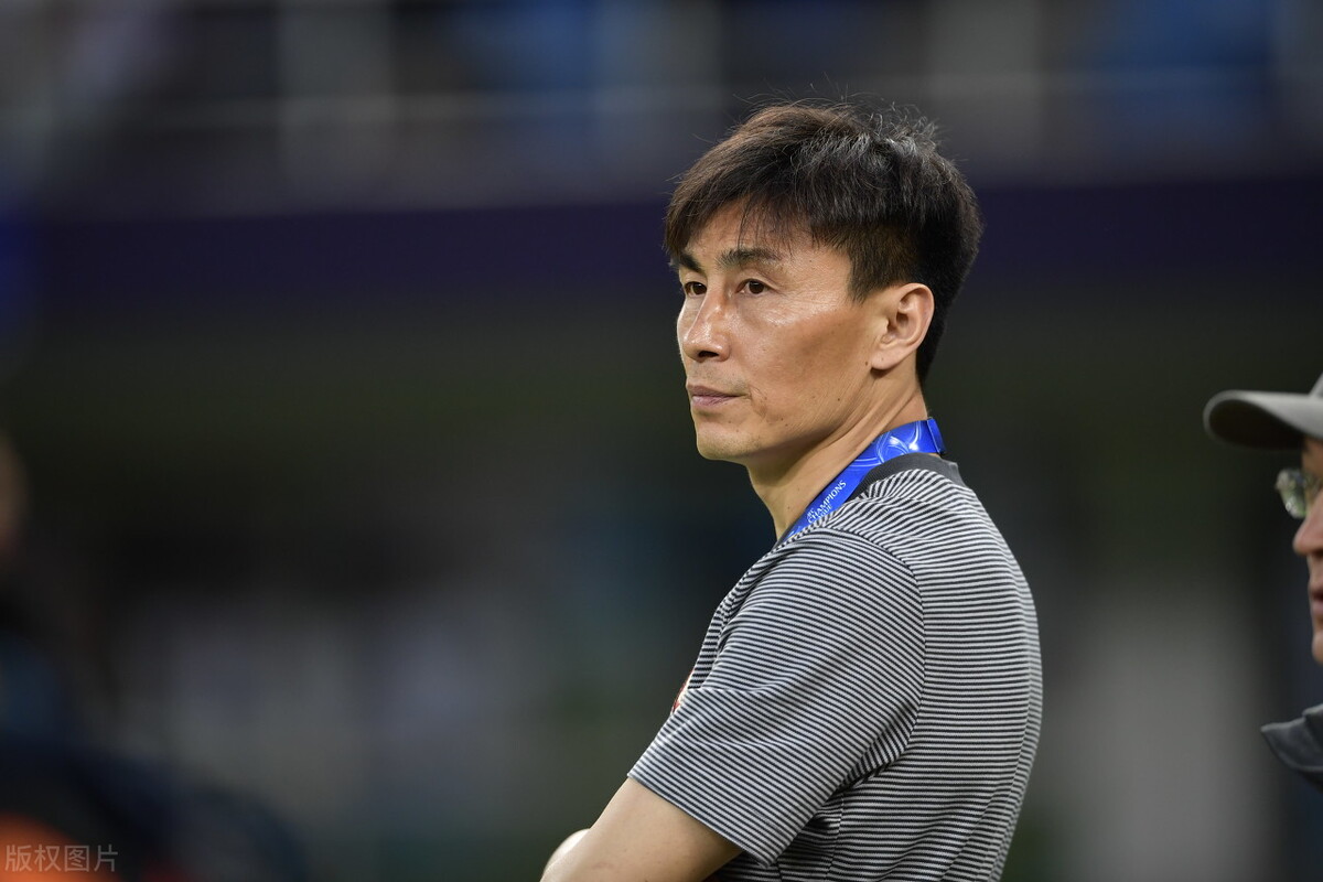 李玮锋带领广州城保级成功,广州城足球俱乐部李玮锋