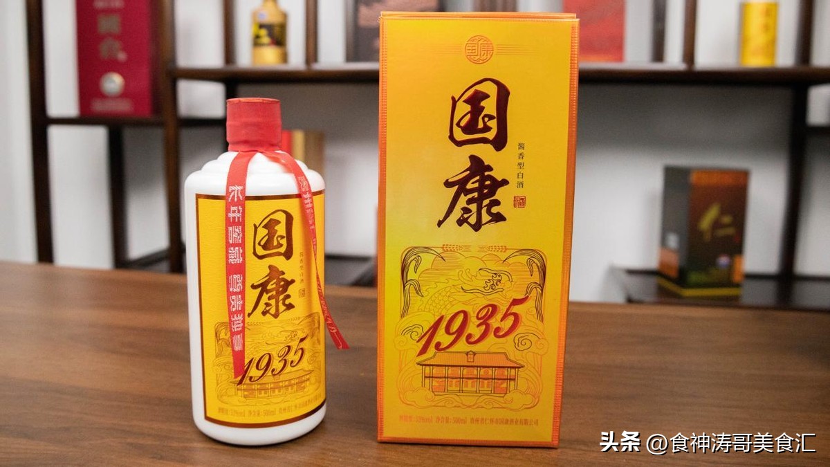 买酒问自己喝还是送人啥意思,买白酒的送人正确方法和技巧