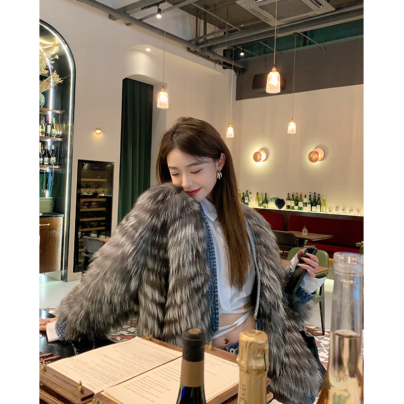 皮草怎么穿才能廉价又土气,皮草如何选择才显高级感