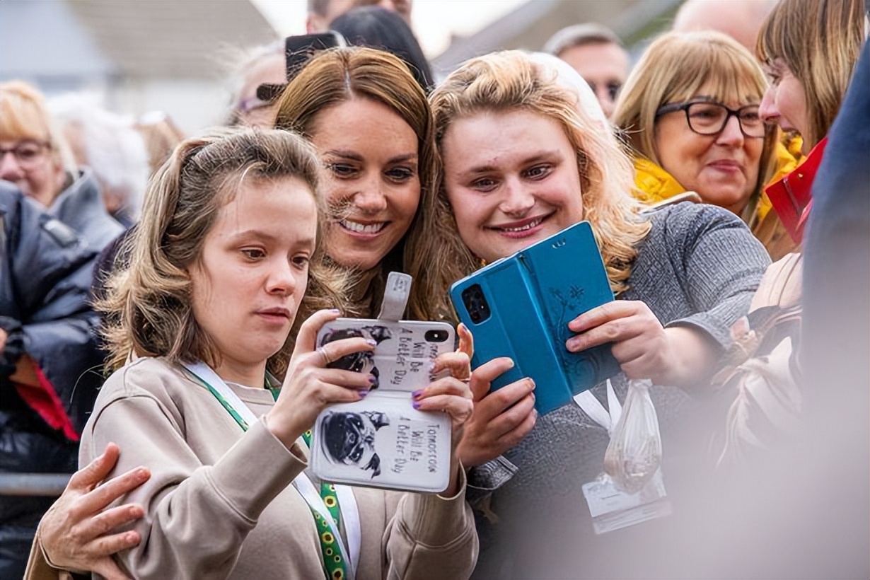 威廉凯特吵架完整版,威廉凯特多次打破王室礼仪