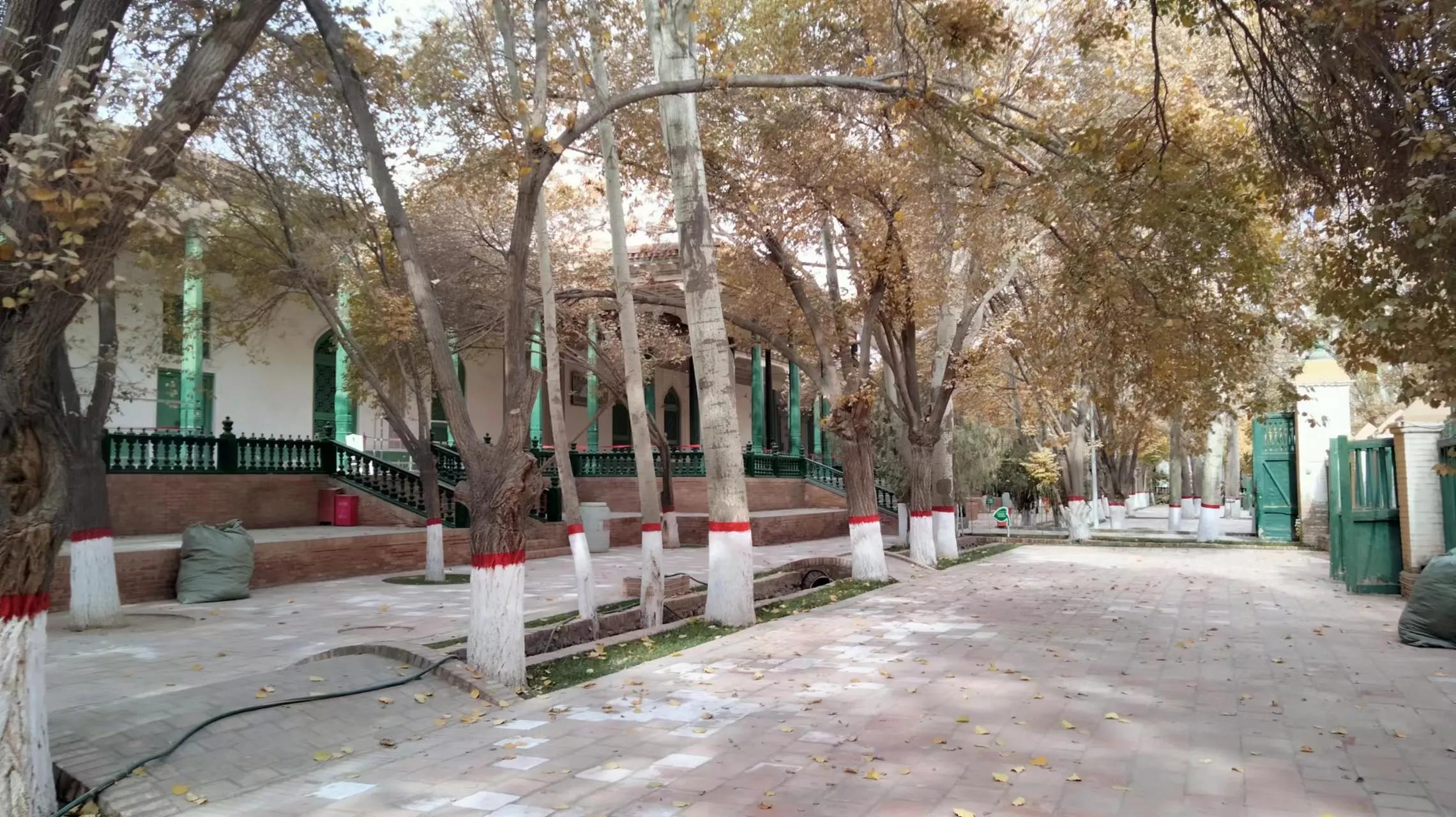 遇到在路上旅行，一个月也能赚一万块左右的小敏（124）