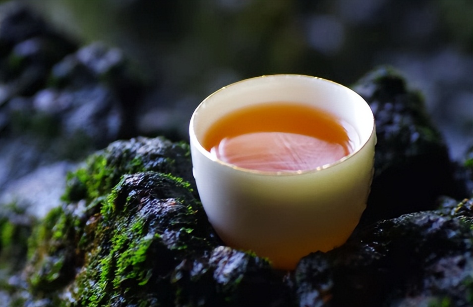 岩茶肉桂水仙大红袍区别,武夷岩茶大红袍肉桂水仙区别