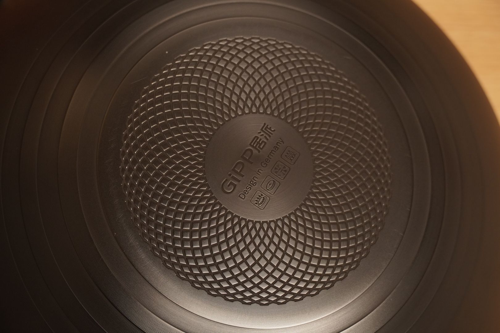 健康好吃的饭菜需要一口好锅,居派极铁炒锅测评