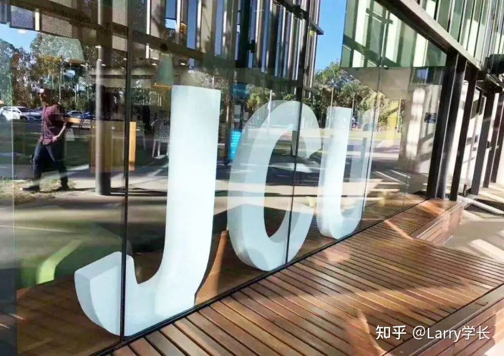 新加坡国际名校难度,nus和ntu是哪个大学的