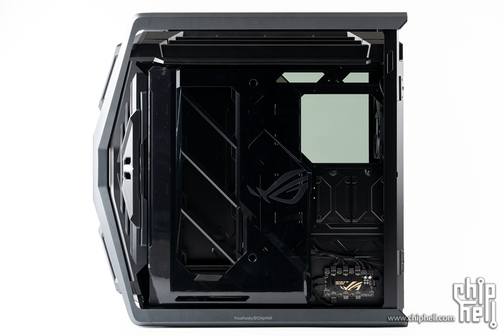 rog创世神装机视频,rog创世神细节