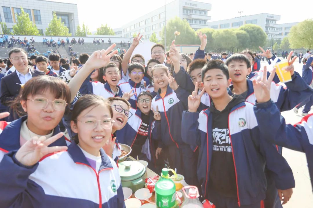 南湖行知丨引爆全场！当美食与体育邂逅，会擦出怎样的火花？