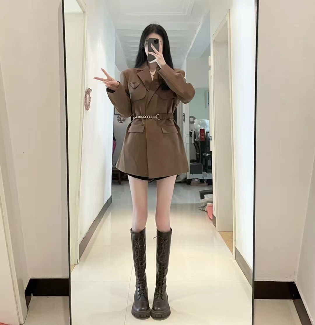 好穿又好搭时尚长筒宽靴,棕色长筒靴子女2022爆款洋气气质