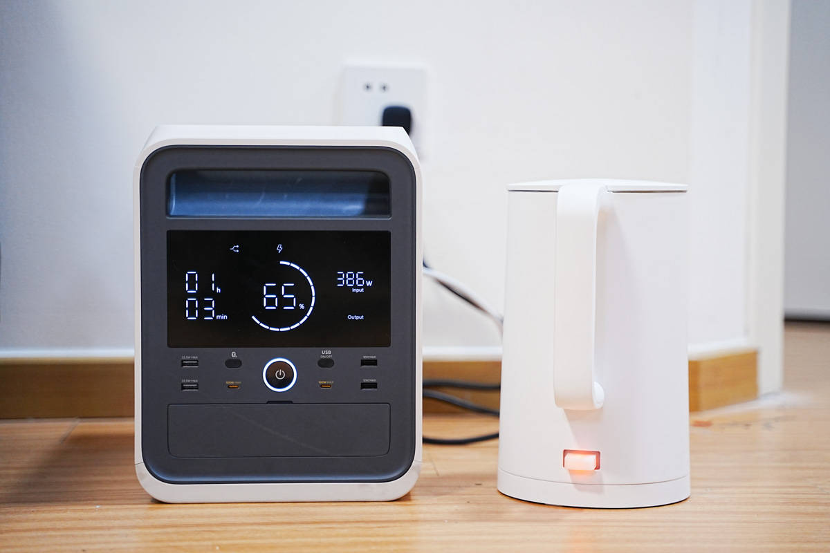 小米户外电源1000pro多少度电,小米户外电源1000和1000pro对比