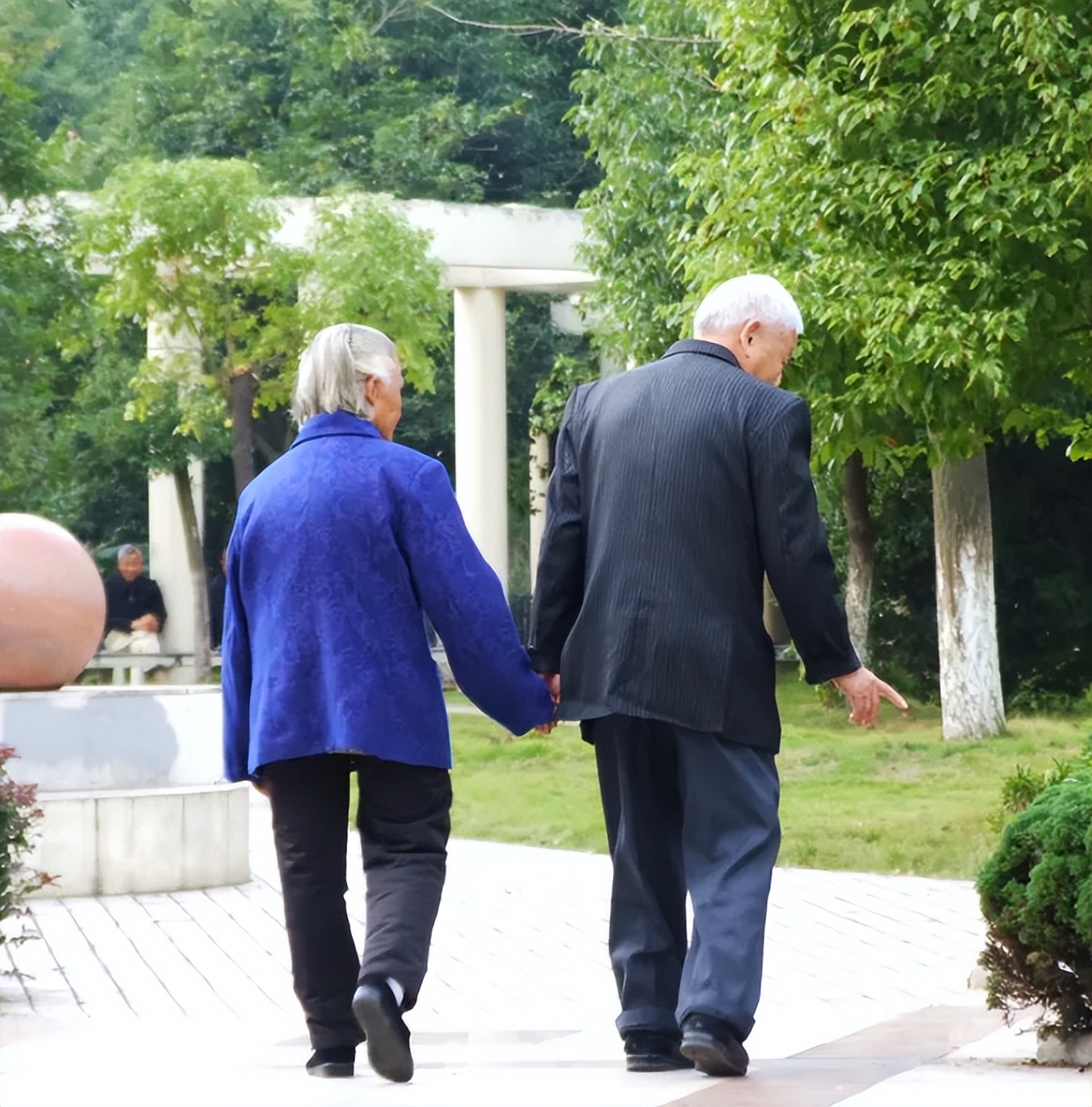 长期走路走多了对身体有什么影响,长期坚持走路的三种病