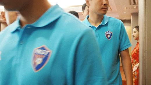 为云南而战！云南玉昆足球俱乐部举行中乙联赛出征仪式