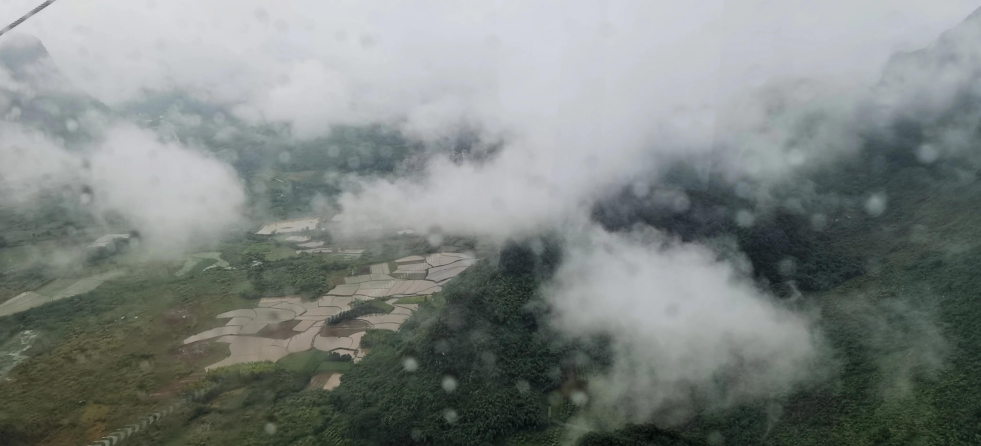 桂林阳朔如意峰一镜到底,阳朔如意峰全景