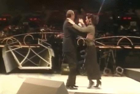 何超琼和孟晚舟面相像惊人相似，顶级富豪的皮囊都千篇一律？