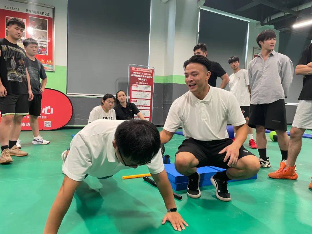 浙江体适能教练培训招生,全国青少年体适能教练员培训