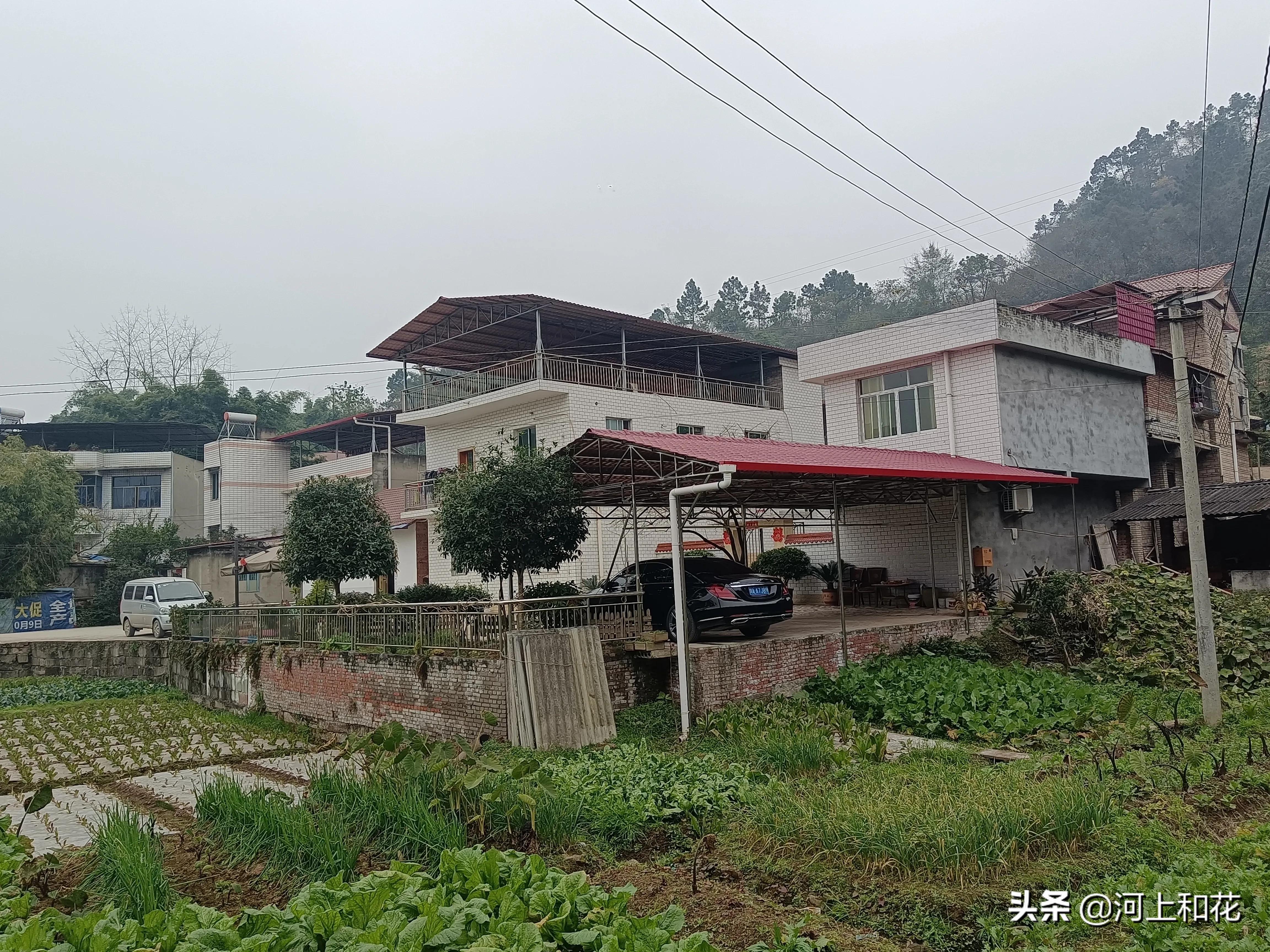 铝彩钢瓦和铁彩钢瓦哪种隔热好,彩钢瓦用什么隔热最快最好