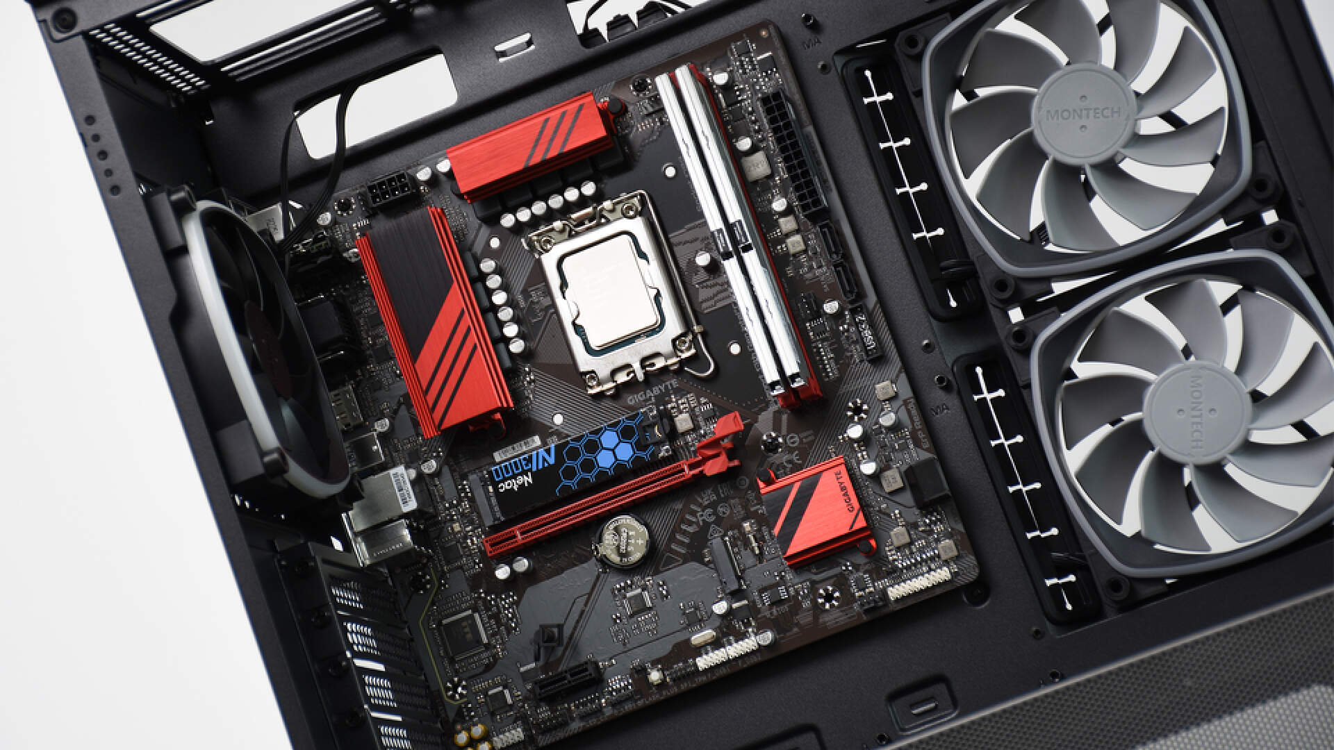 主流海景房机箱配置,montech机箱