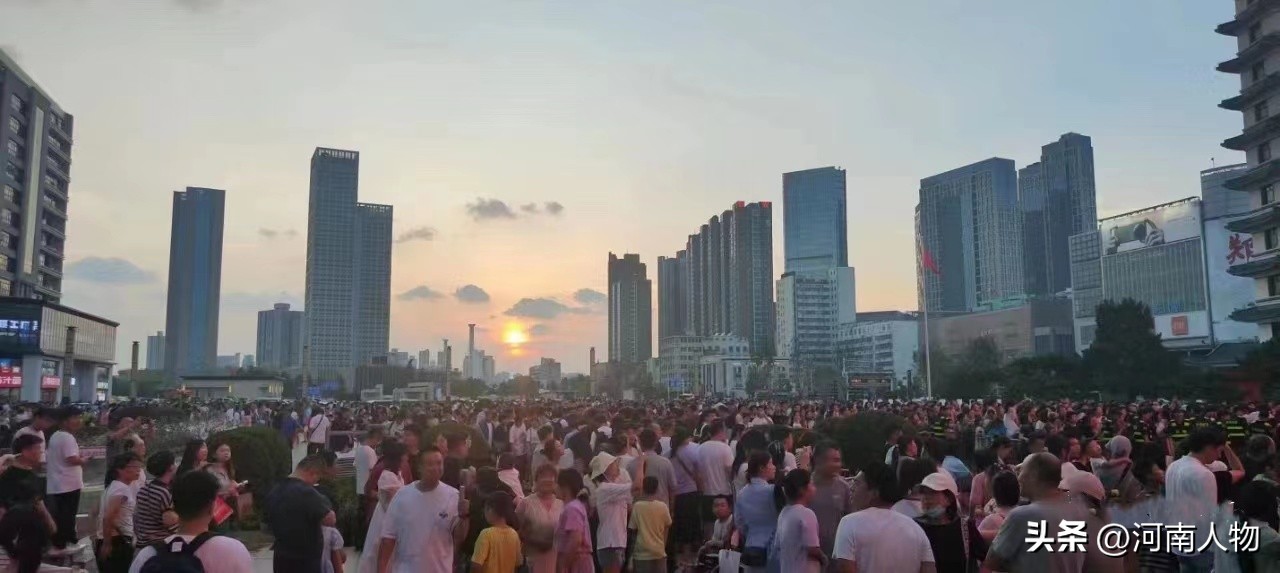 郑州人看中原区,郑州人去看二七塔