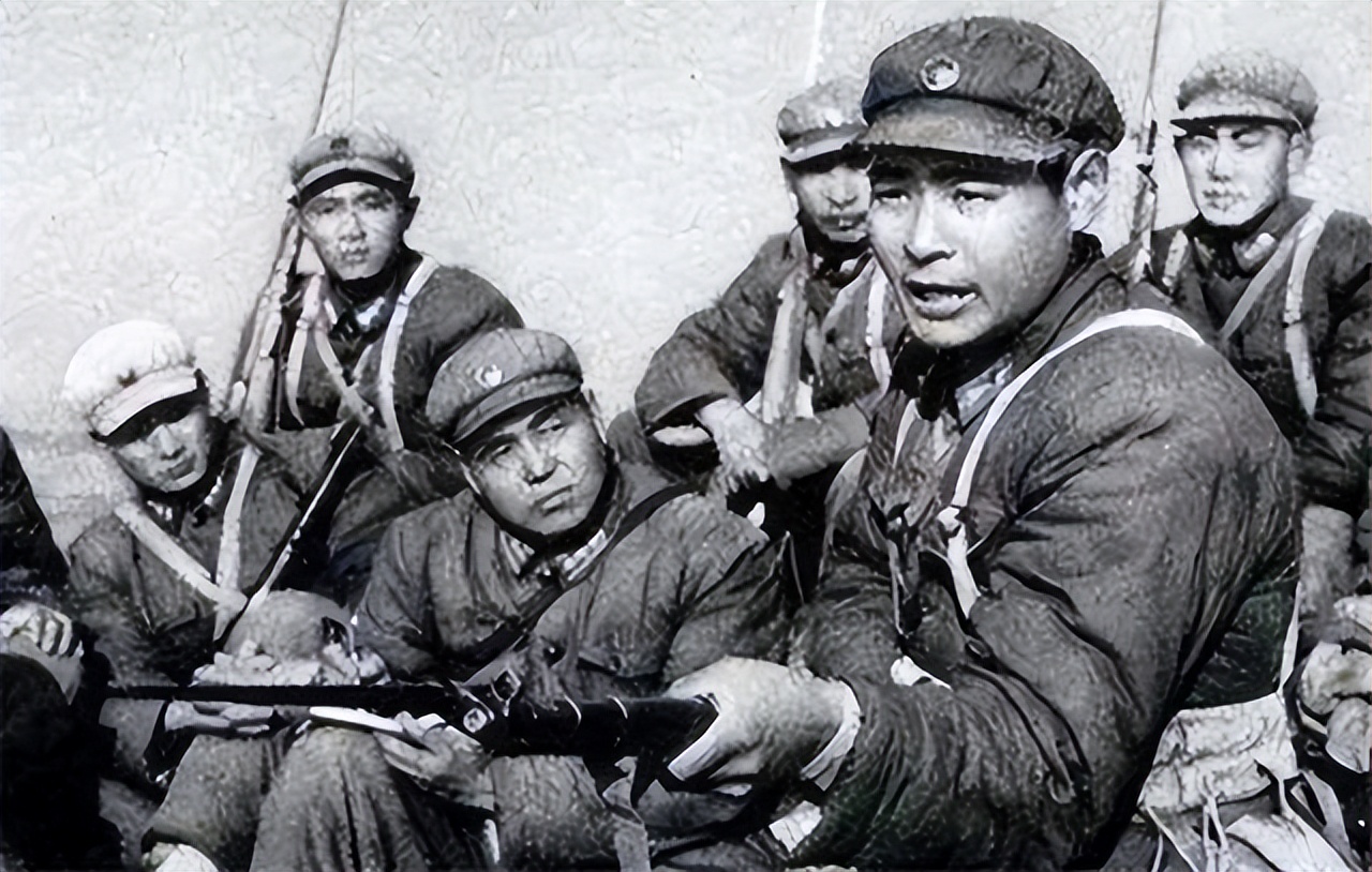 12军副军长痛哭着叩开*伯承刘**家门，刘帅严肃道：王近山让你委屈了