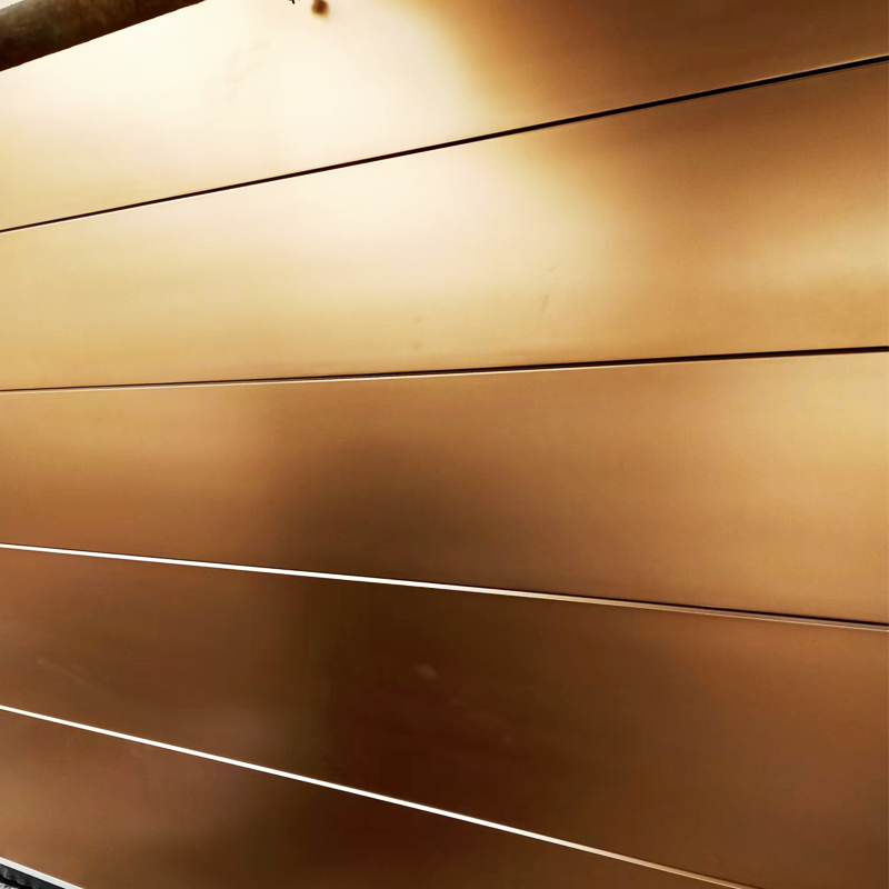 翻板车库门跑偏怎么解决,翻板车库门一边高一边低怎么调整