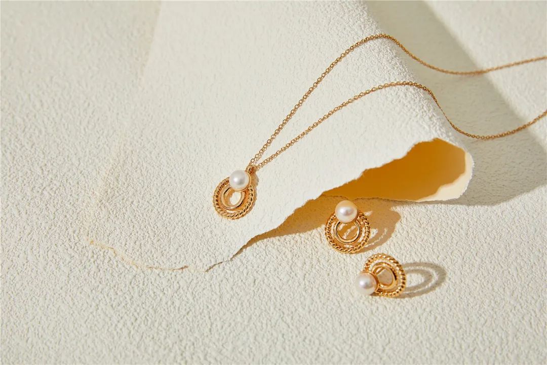 珍珠哪款好看又实用,女人为什么都爱首饰