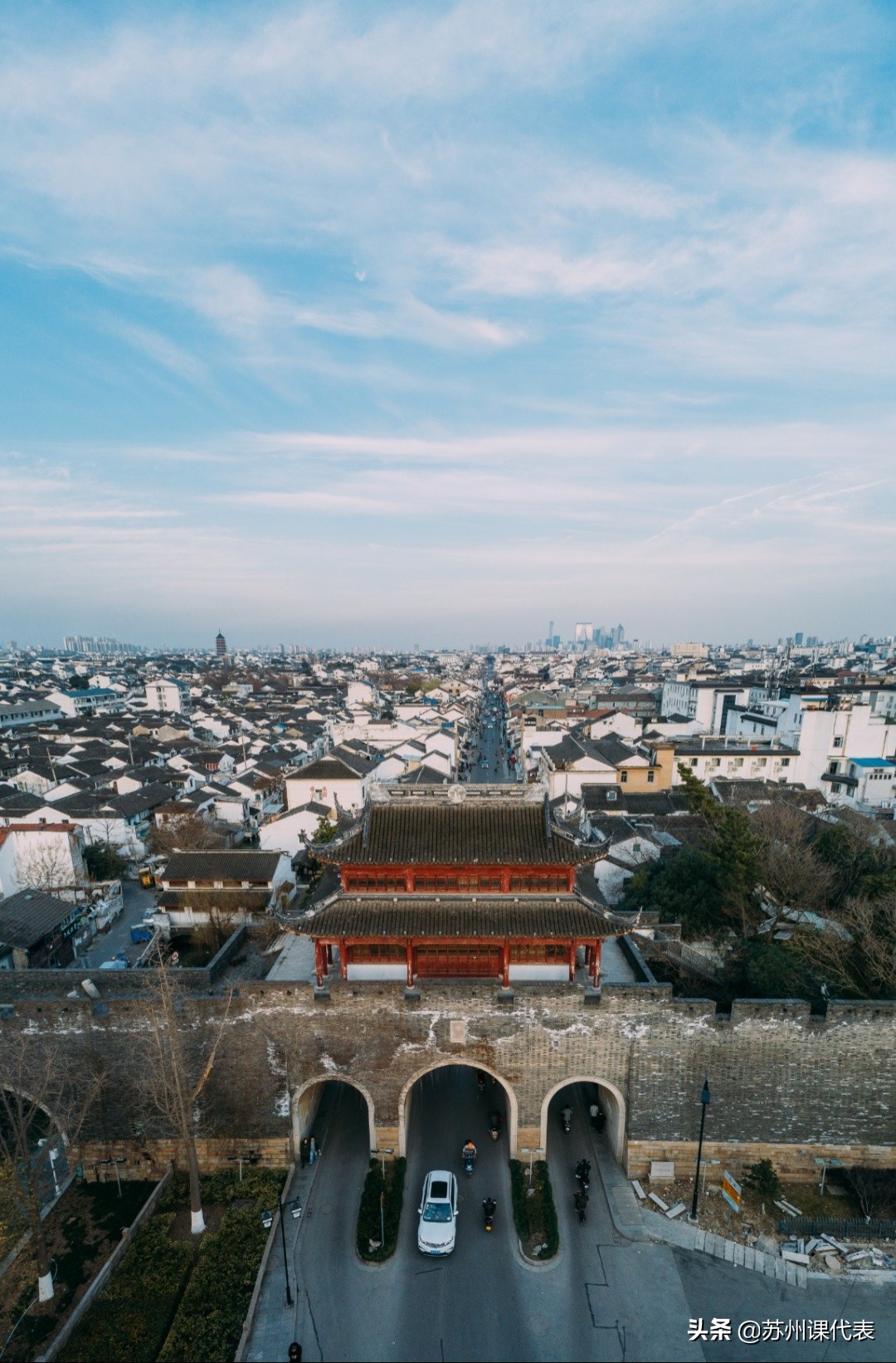君到姑苏见人家尽枕河写的是哪里,君到姑苏见人家尽枕河是什么含义