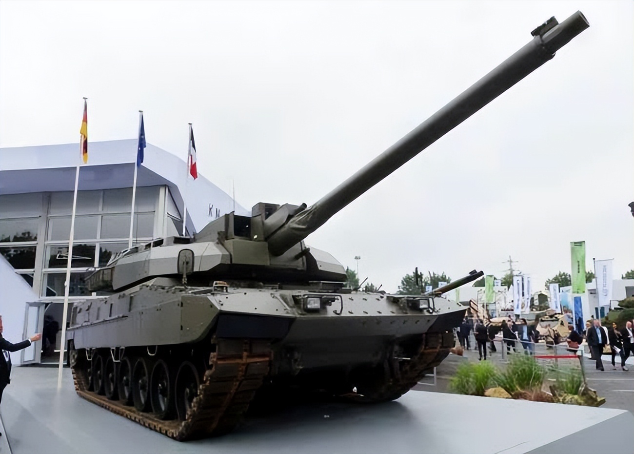 由于对Leopard2的高需求,德国宣布推迟MGCS坦克的开发