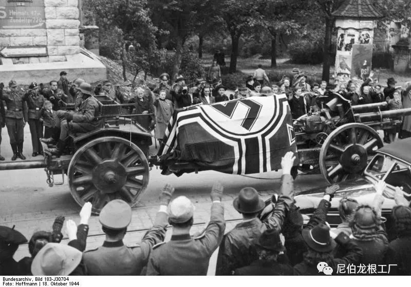 好收吾骨瘴江边前一句,好收吾骨瘴江边的下一句
