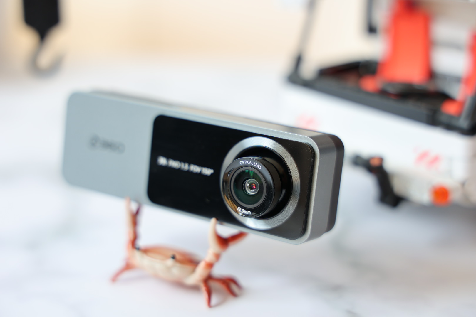 老婆要台『既要又要还要』的行车记录仪，找了半天，我最终选了它