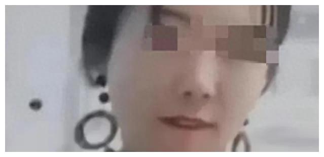 乱象！夫妻自拍淫秽视频赚数百万；直播带货却公然裸露隐私部位！