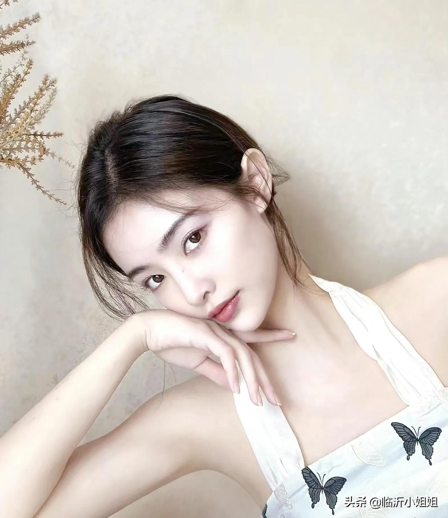 许佳琪图片清纯,清纯干净的女生许佳琪