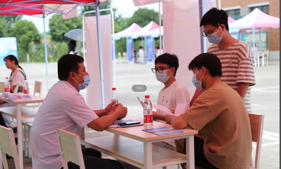 西南交通大学希望学院打通就业“最后一公里”