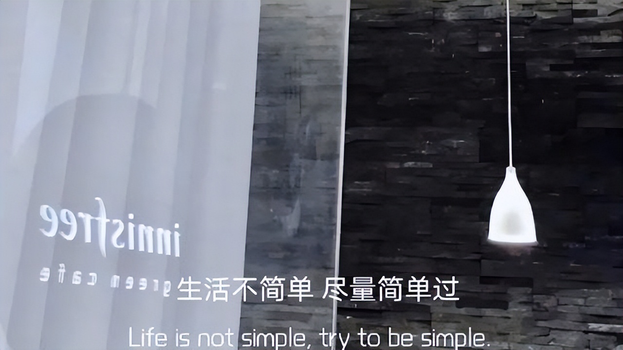 下雨天发朋友圈的句子伤感的文案,表达心情的文案伤感简单无关爱情