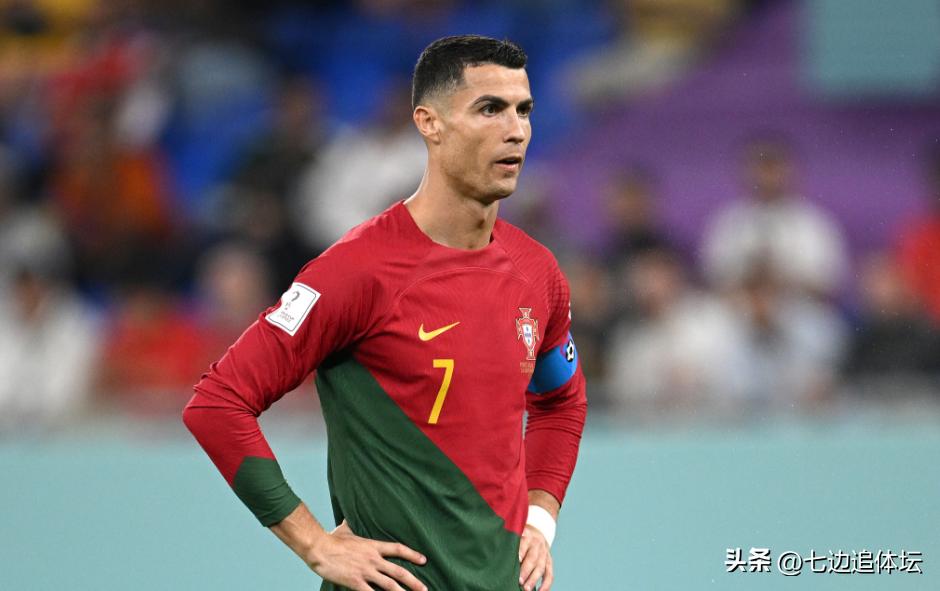 1:0！葡萄牙破门，C罗收获世界杯第8球，缔造2大神迹，梅西需仰望