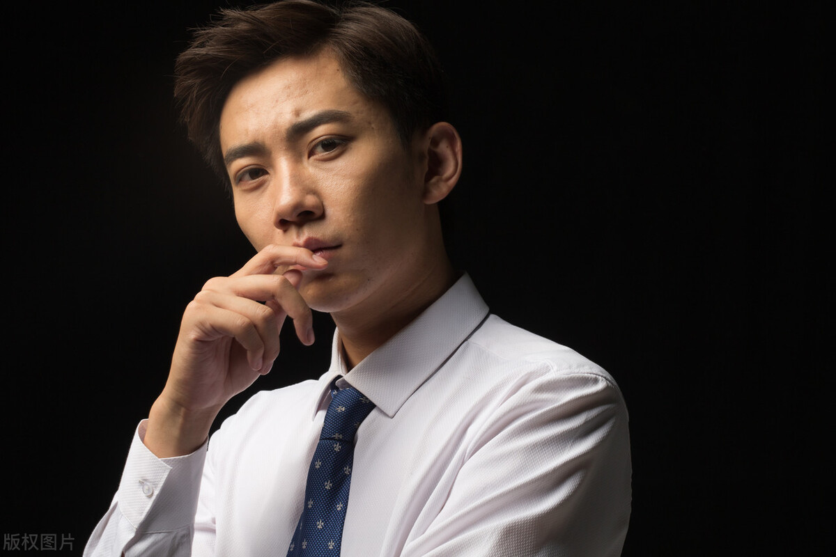 男性“用手”过度危害大，如何判断是否过度？3个特征请自查