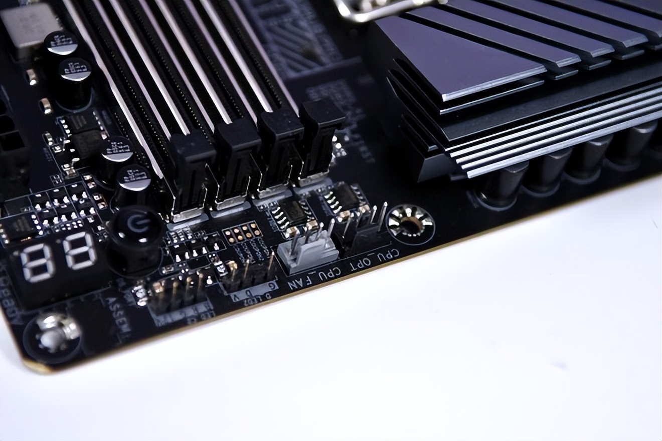 z690刷完13代bios需要注意什么,z690刷bios灯一直亮是什么情况