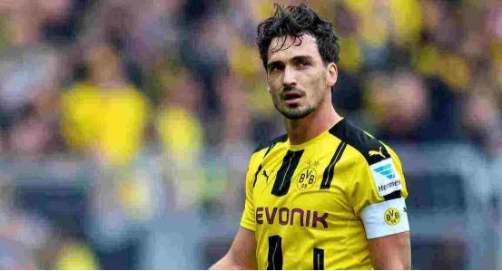 德甲法兰克福vs多特蒙德，哈兰德的表现很关键