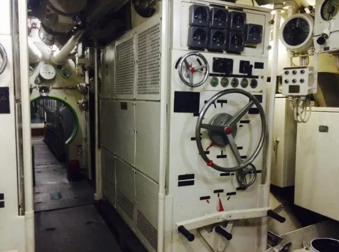 潜艇兵的生活环境,潜艇兵一年下潜多少天