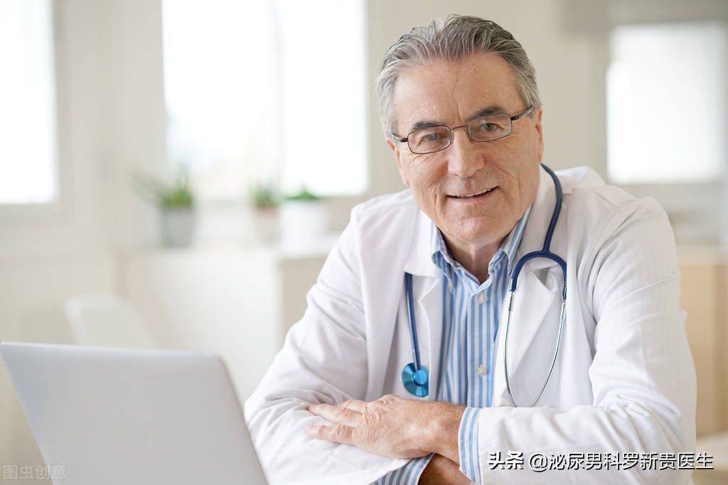 为什么男生尿完会抖一下,男生尿完为什么要抖