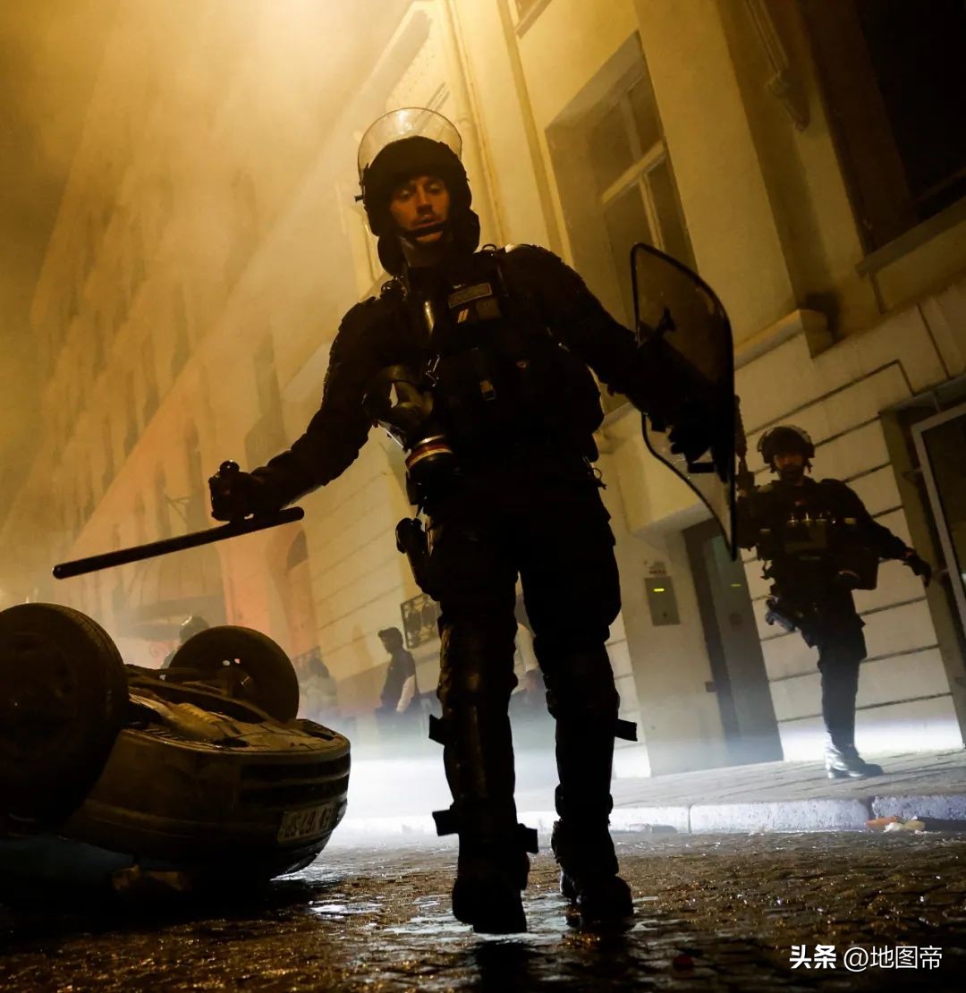 法国乱的原因,法国为啥还这么强