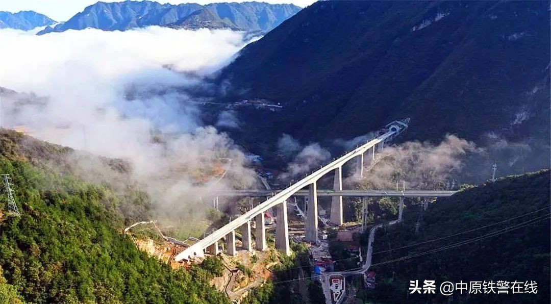 好消息郑渝高铁,郑渝高铁和郑济高铁