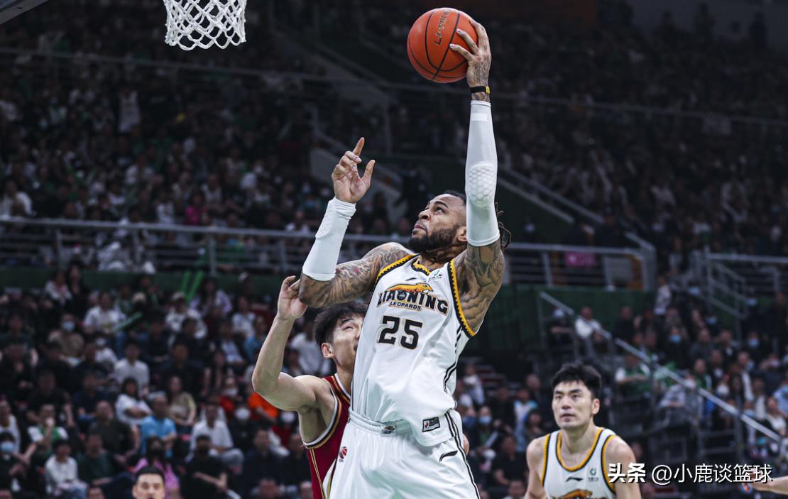 辽宁男篮顶薪续约当红国手,辽宁男篮顶薪续约郭艾伦