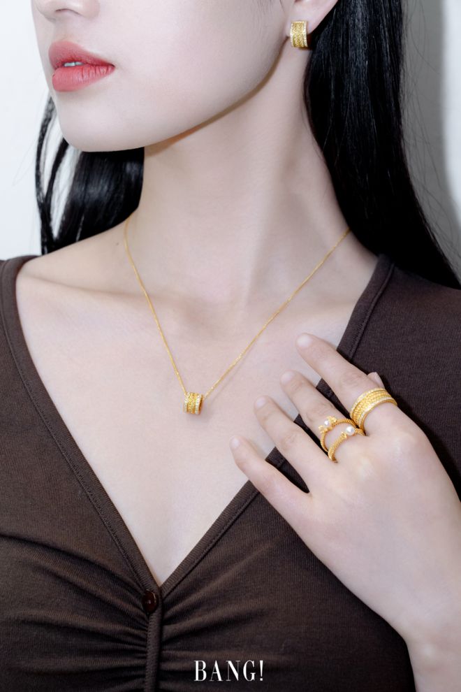 潮宏基襄阳首家非遗花丝概念店,潮宏基花丝工艺探店视频