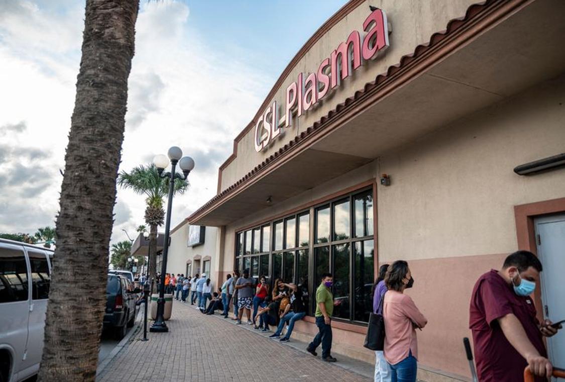 靠人血年赚3000亿，毒血散布全球，美国如何沦为*血卖**天堂？