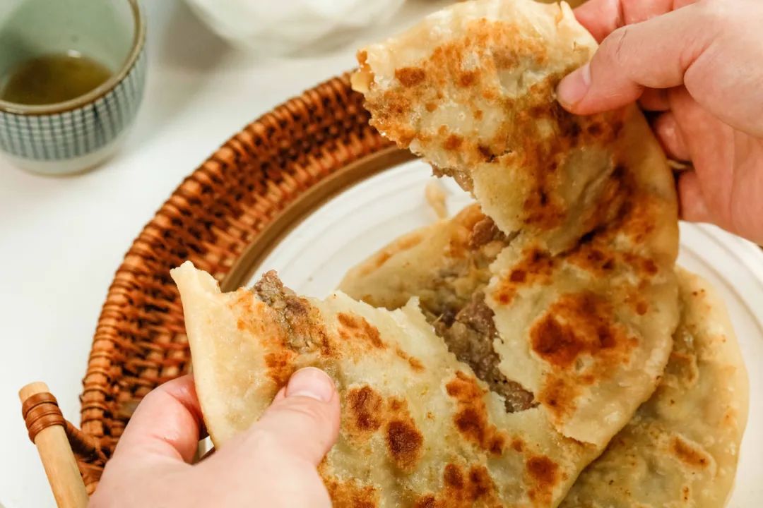 我妈做了大半辈子的方子，学会直接去开店！1口酥软还爆汁