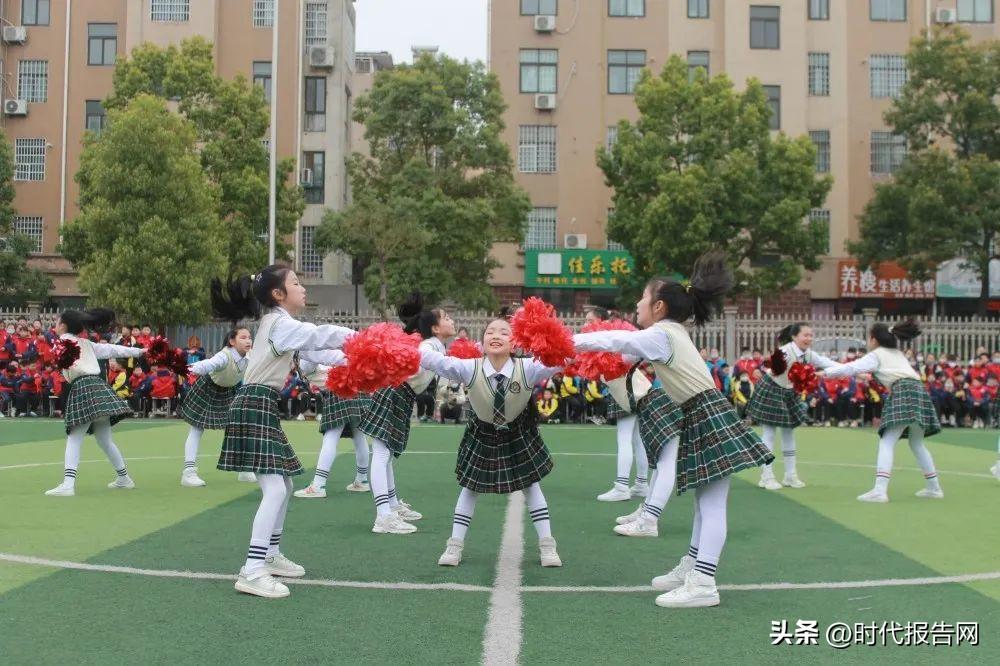 校园足球燃梦想自信阳光展风采——信阳市平桥区外国语小学2023年足球观摩赛