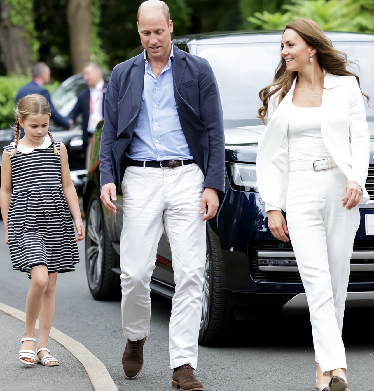 凯特王妃戴王妃首饰,凯特王妃戒指戴在哪只手