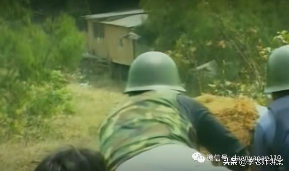 枪决罪犯司空见惯，但你见过炮决吗？