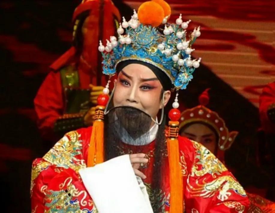 晋剧是父亲的喜好,80岁老爸爱唱晋剧