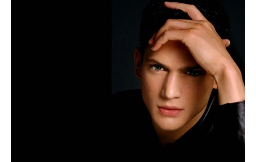 美剧越狱为什么经典,《越狱》为何被称为“美剧初恋”